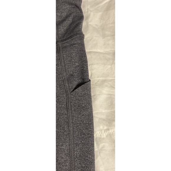 Lululemon Activewear Yoga Pants Charcoal Gray Black Leggings Size 8 23” Inseam - Picture 9 of 11